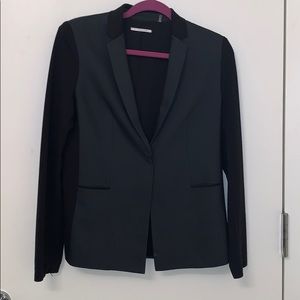 Tahari blazer